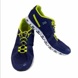 On cloud women’s 8